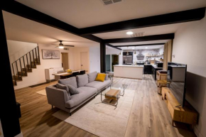Vegas Vacation Home with Pool 5 min to The Strip and Fremont Street